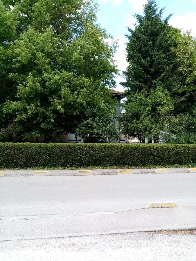 Apartment Azra - Sarajevo, Ilidza Exterior photo